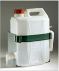 Seifenspender mit Wasserkanister und Hahn